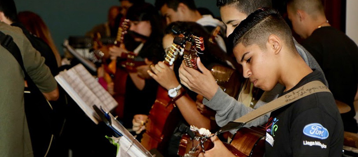 Read more about the article Estudiantes llevan mensaje de prevención a través de la música